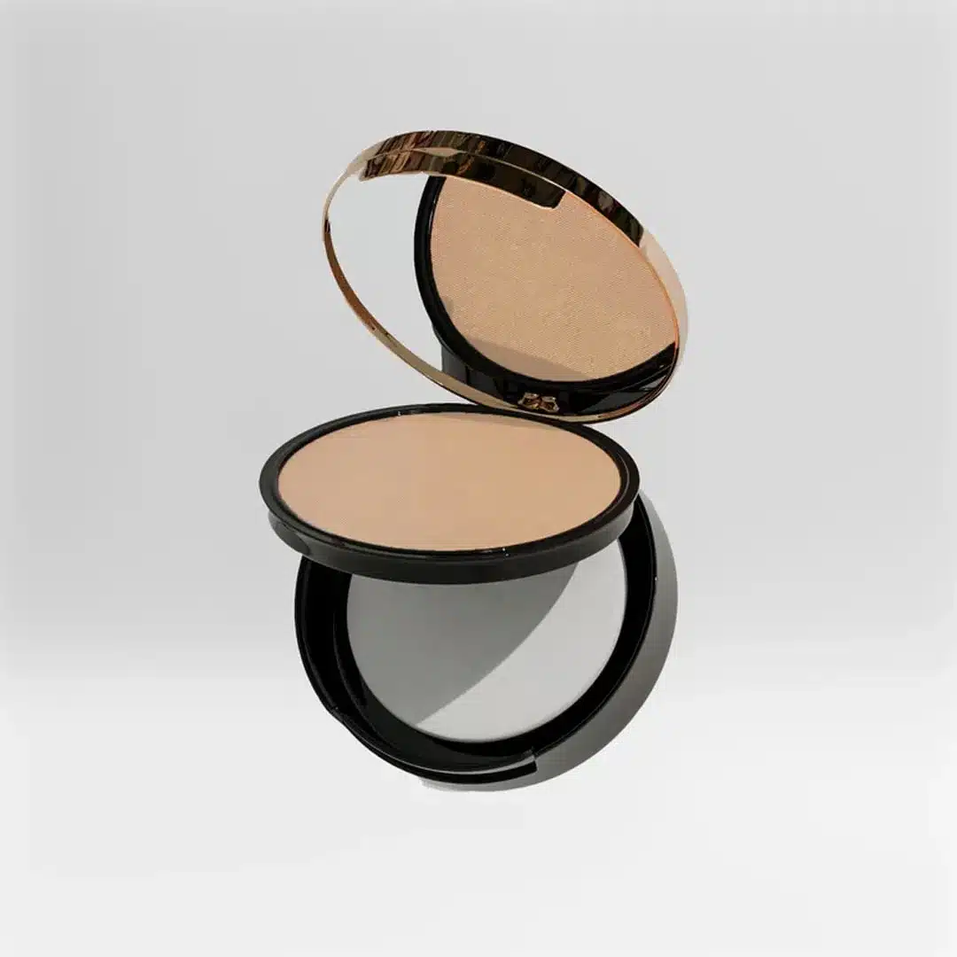 MAX PHILIP DIVINE MATTE POWDERFOUNDATION C01