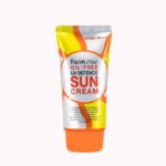 بسته بندی کرم ضدآفتاب فاقد چربی فارم استی مدل UV Defence اصل