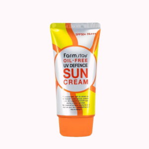 بسته بندی کرم ضدآفتاب فاقد چربی فارم استی مدل UV Defence اصل